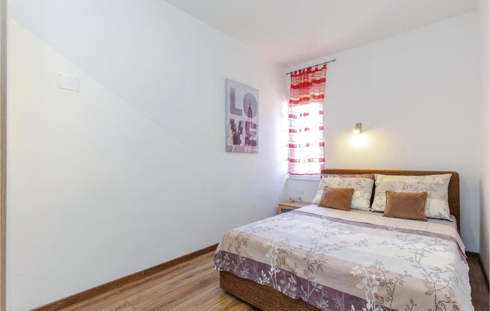 Gorgeous Apartment In Crikvenica With Kitchen Екстериор снимка